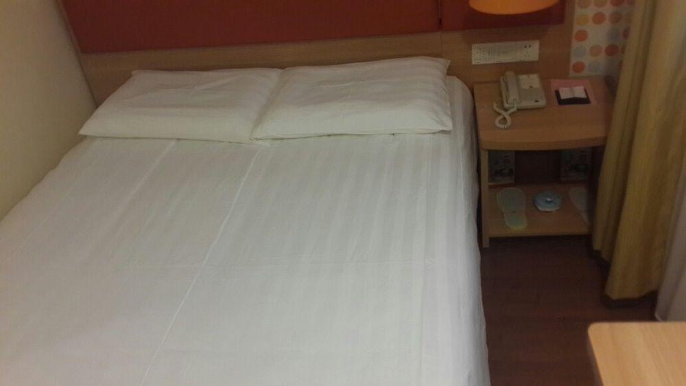 Home Inn กวางโจว ภายนอก รูปภาพ